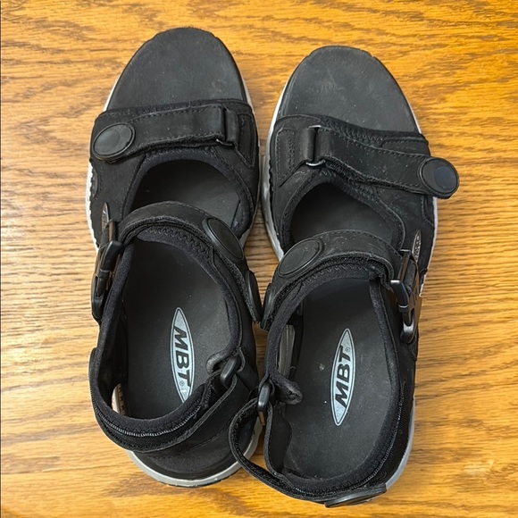 MBT Black Sport Sandals with Adjustable Straps and Cushioned Footbed - Picture 3 of 4